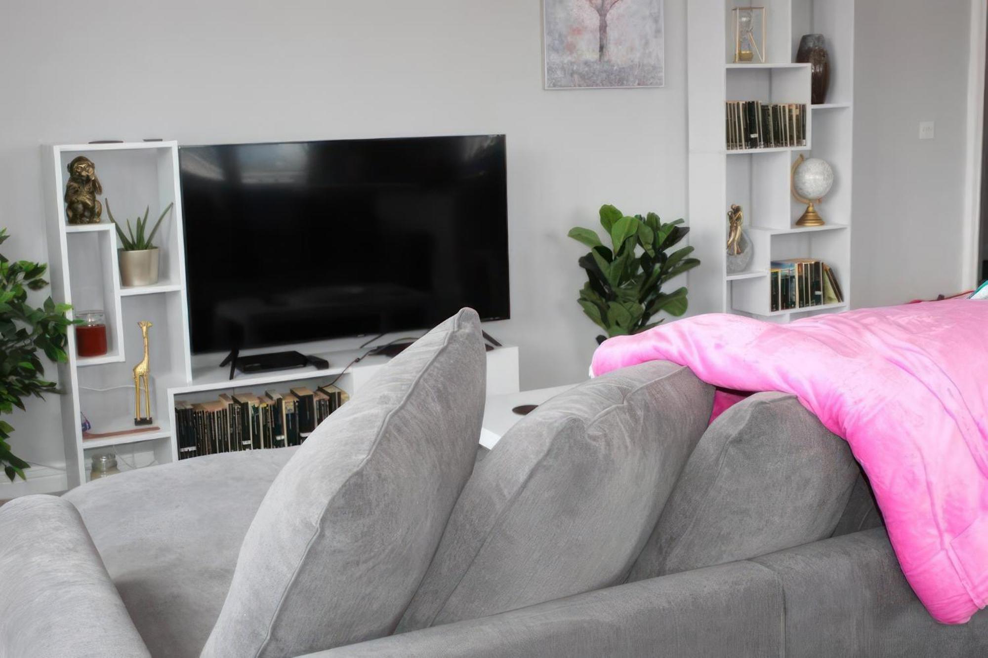 Lovely 2 Bed 2 Bath Flat With Free Parking プール エクステリア 写真