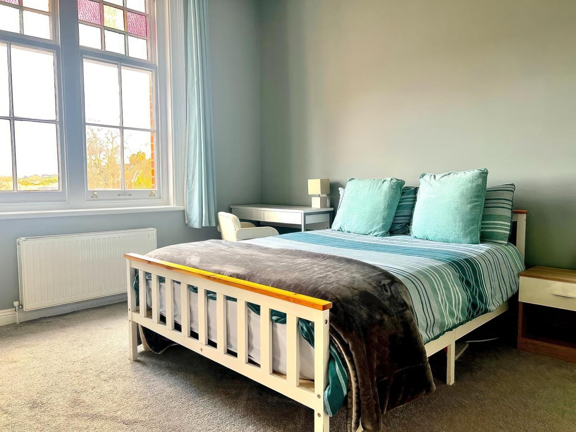 Lovely 2 Bed 2 Bath Flat With Free Parking プール エクステリア 写真