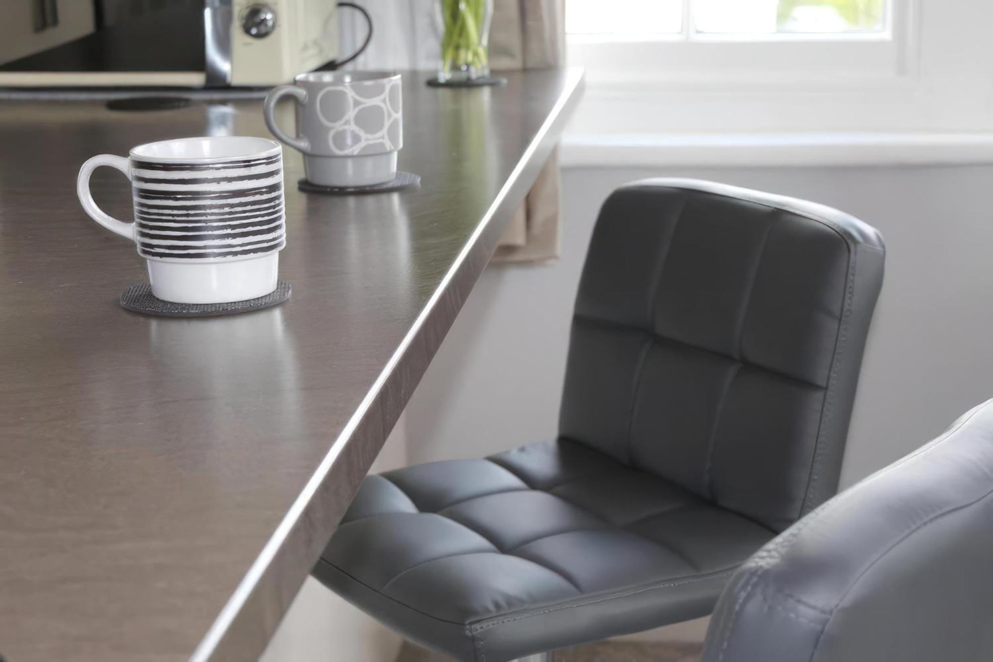 Lovely 2 Bed 2 Bath Flat With Free Parking プール エクステリア 写真
