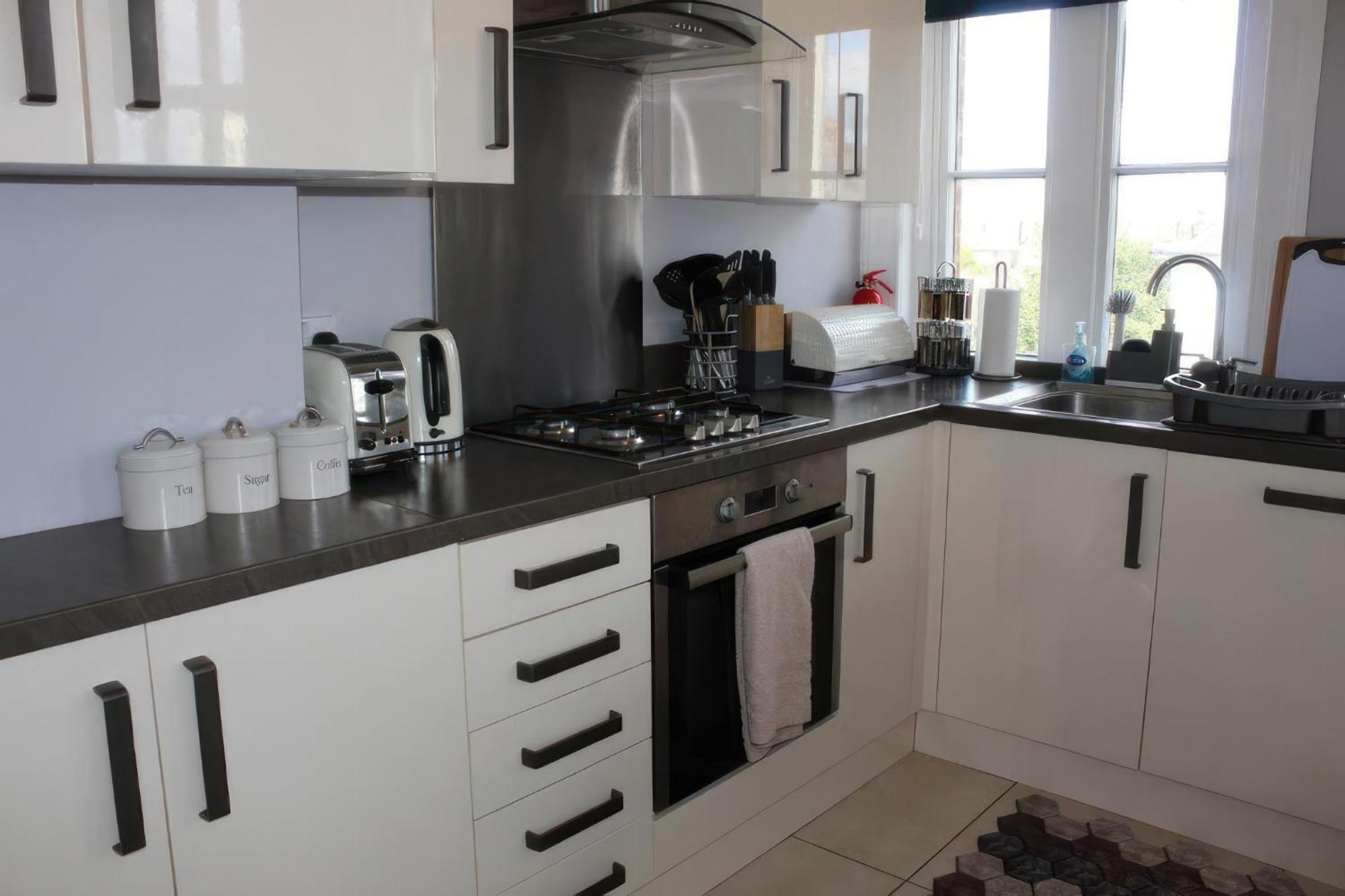 Lovely 2 Bed 2 Bath Flat With Free Parking プール エクステリア 写真