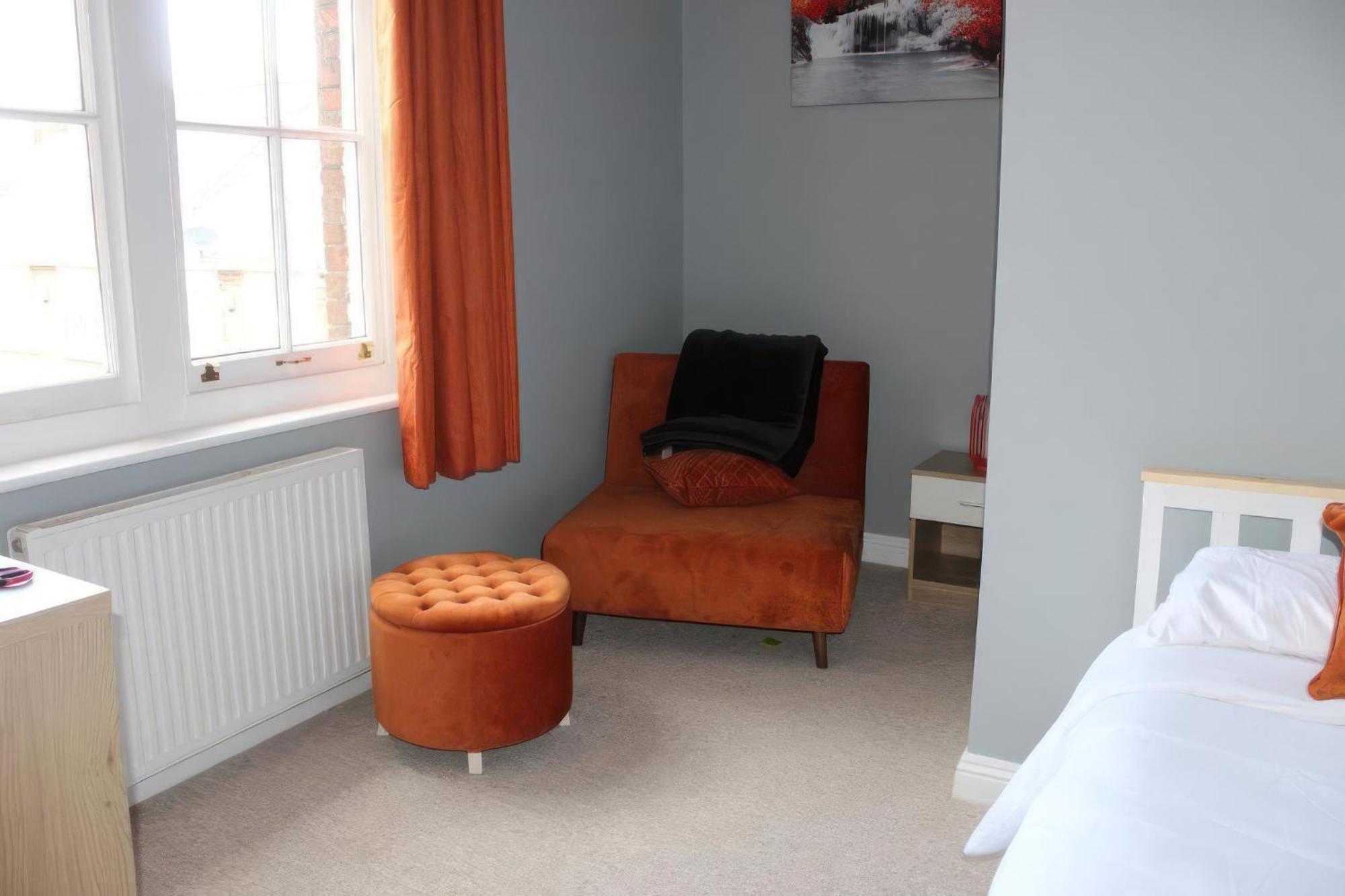 Lovely 2 Bed 2 Bath Flat With Free Parking プール エクステリア 写真